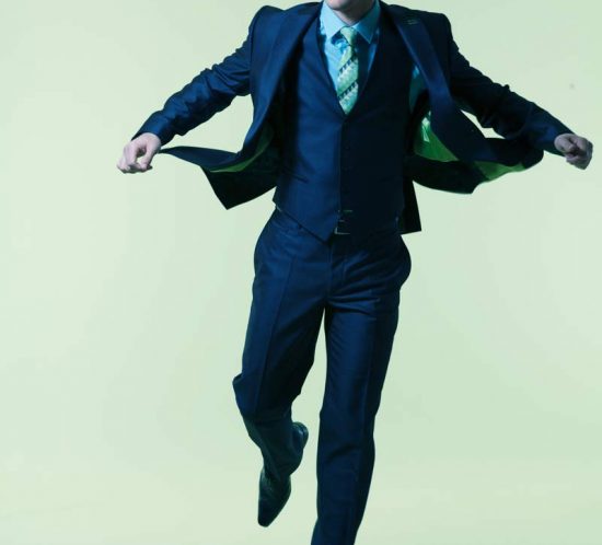 Thomas Jumping Fashion